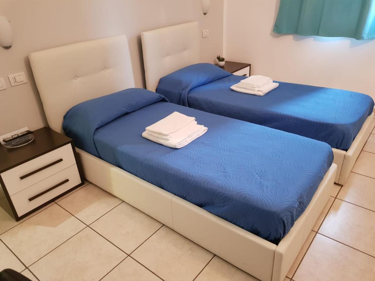 Daisy Hotel
